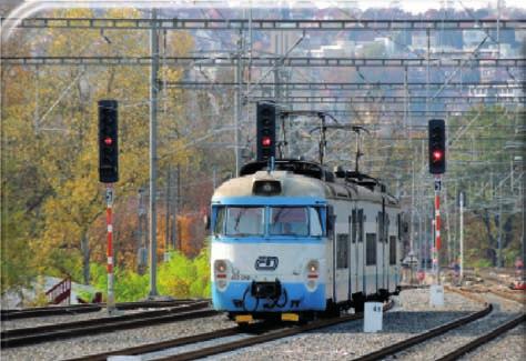Síť autobusových linek PID doplňují ještě regionální linky (řada 4), které nezajíždějí na území Prahy.
