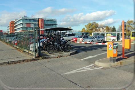 B+R (Bike and Ride) na parkovišch P+R Odstavení jízdního kola v hlídaném prostoru parkoviště P+R je v provozní době bezplatné.
