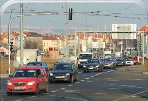 se nárůst zpomalil. Ke konci roku 213 připadal v Praze jeden registrovaný osobní automobil na 1,9 obyvatele.