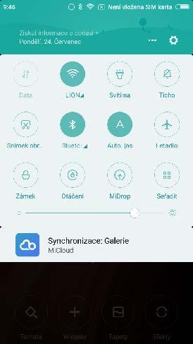 Ikonou křížku lze smazat najednou všechny notifikace. Přepínače Notifikční lišta je v telefonech Xiaomi rozdělena na 2 části.