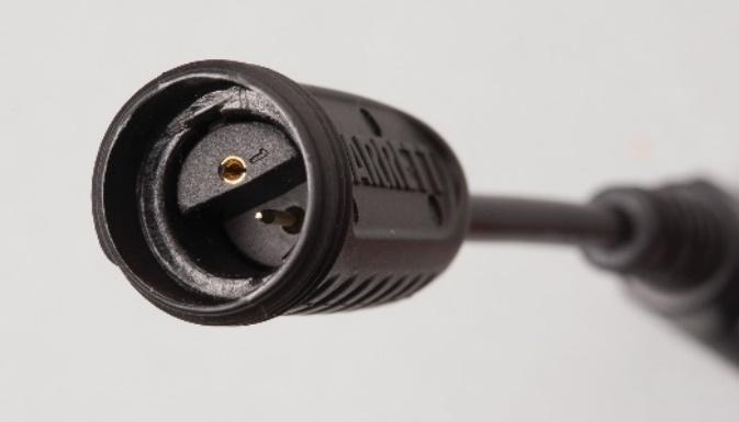 3mm jack (1/4 ) na 2-pinová AT sluchátka Popis: slouží jako redukce k