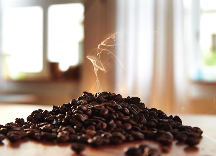 Pomocí funkce OneTouch for Two připraví kávovar dokonce dvě kávy Latte macchiato nebo dva šálky cappuccina,
