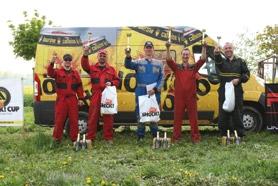 (111) Roman Malík Petr Malík 4. (102) Bohumil Bořecký Jiří Černý Mistrovská extra třída O2 rozvor od 2300 do 2549 mm 1. (206) Jan Linek Václav Vejvoda 2.