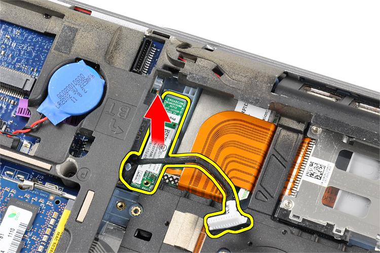 7. Vyjměte modul Bluetooth z počítače. 8. Odpojte kabel modulu Bluetooth od modulu Bluetooth. Montáž modulu Bluetooth 1.