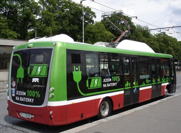 Elektrobus SOR EBN 11 Dvouletý výzkumný a ověřovací projekt elektrobusu s dvoupólovým nabíjením s využitím tramvajové napájecí sítě - od července 2015 bez cestujících, od září 2015 s cestujícími -