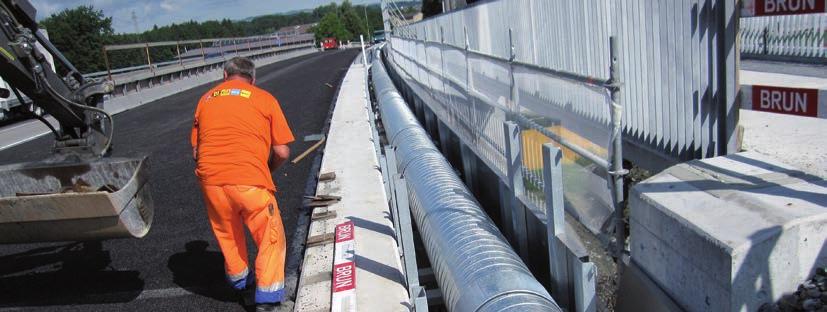 tepelnou izoláciou vedení po mostech vedení