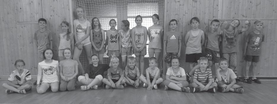 F A 2017/18 Skončila nám sezóna 2016/17 a příprava té další je v plném proudu. Pro sezónu 2017/18 přihlašujeme rekordních 23 družstev, díky čemuž se stáváme velkoklubem.