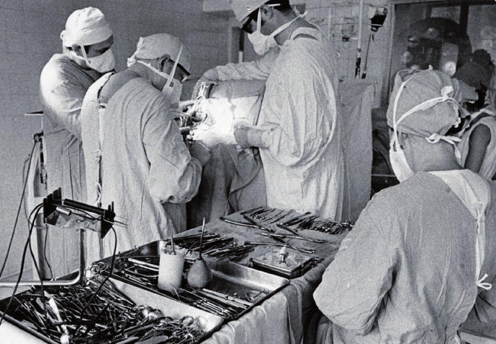 Od zubních vrtáčků po špičkové traumatologické implantáty příběh firmy MEDIN Dnes je MEDIN společností, která své produkty vyváží do desítek zemí celého světa.