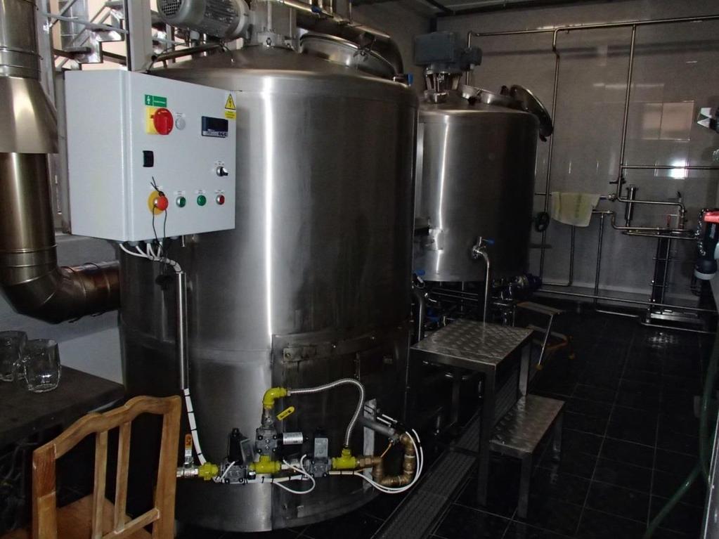 Varna otop plyn Varna otop plyn 500l š1200xd3000xv2500 příkon přípojka plynu DN25-2kPa max. 15m3 za hod 1000l š1400xd3400xv2500 příkon přípojka plynu DN32-2kPa max.