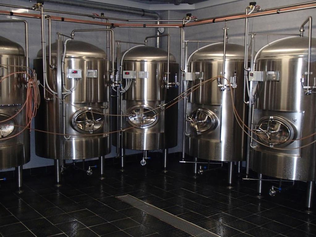 Zrací tank Zrací tanky s duplikátním chlazením a izolačním pláštěm s pasportem o tlakové nádobě 1000l pracovní objem, skutečný 1200l pr.