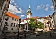 Stará radnice je opředena řadou pověstí. Ty nejznámější jsou o legendárním brněnském drakovi a brněnském kole. Unikátní symboly města jsou instalovány přímo v průchodu budovy.