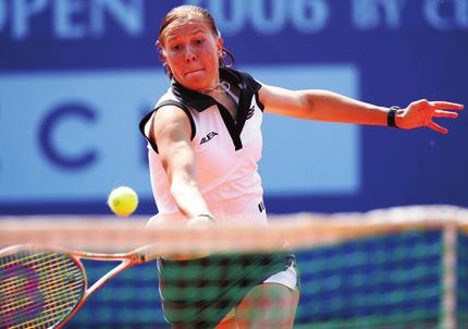 Finalisté turnaje: zleva František Stejskal, Petr Huťka, prezident Václav Klaus a primátor Pavel Bém Michaella Krajicek s cenou pro nejlepší hráčku I.