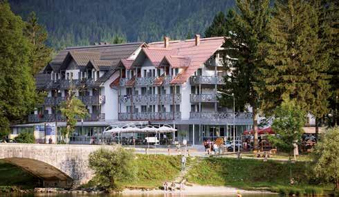 Bohinj Slovinsko Hotel JEZERO BOHINJ 4* Poloha: v blízkosti jezera, v srdci Julských Alp.