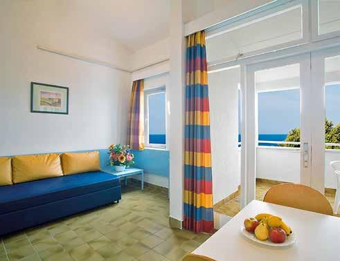 Poreč 13 km > Lanterna Chorvatsko istrie Apartmány LANTERNA 2* Poloha: na poloostrově Lanterna.