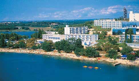 Chorvatsko istrie Poreč > Vrsar 12 km, Limský záliv 20 km, Motovun 26 km, Rovinj 32 km, Umag 33 km 1000 Kč sleva do 1.5.2016 (sleva se vztahuje na týdenní pobyt/plně platící osobu v termínech 6. 13.8.