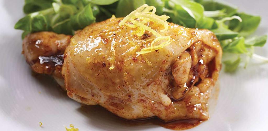 Kuřecí stehna 8 ks Kuracie stehná 8 ks Med 50 g Med 50 g Sójová omáčka 100 ml Sójová omáčka 100 ml Hořčice 1 lžíce Horčica 1 lyžica Šťáva z půlky citronu Šťava z polovice citróna Sůl, čerstvě mletý