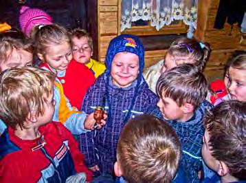 6 / Zákamenčan č. 1 ľudové zvyky Január Apríl 2011 Tradície a zvyky nezostávajú len v knihách Dňa 4. februára o 9 40 hod.