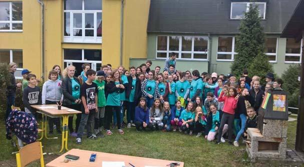 životního prostředí. Přehlídka žákovských a studentských fi lmů probíhala v prostorách kulturního domu Střelnice v Českém Těšíně za účasti náměstka hejtmana Moravskoslezského kraje Mgr.