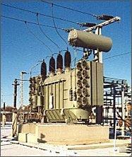 Nadřazená (přenosová) soustava 400 kv a 220 kv je řešena okružní sítí, do které jsou připojeny tuzemské zdroje a je dále propojena se zahraničními soustavami.