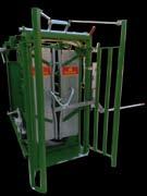 hmotnost 650 kg.