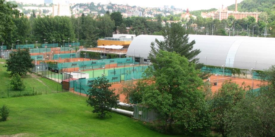 Vážení, představujeme projekt výstavby sportovního areálu HAMR Háje v městské části Praha 11. Naše společnost má již šestnáctiletou tradici na českém sportovním poli.