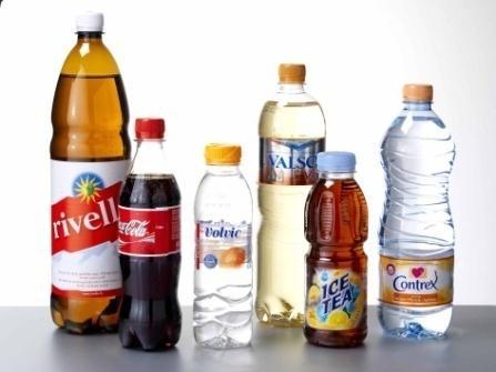 SYNTETICKÉ LÁTKY PŘIPRAVENÉ POLYKONDENZACÍ Polyestery (PES) jsou látky vznikající polykondenzací esterů vícesytných kyselin s vícesytnými alkoholy.