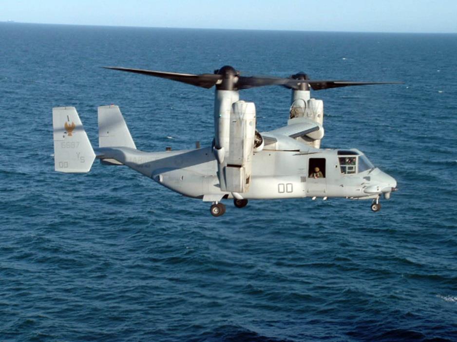 Bell Boing V-22 Osprey je americký vojenský transportní konvertoplán s překlopnými rotory, který využívá od roku 1989 americká námořní pěchota a letectvo a který může startovat a přistávat vertikálně