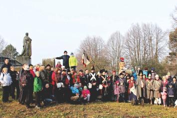 Uvidíte vznosnou císařskou gardu a budete-li mít jen trochu štěs, zahlédnete a pozdravíte se se samotným císařem Napoleonem.