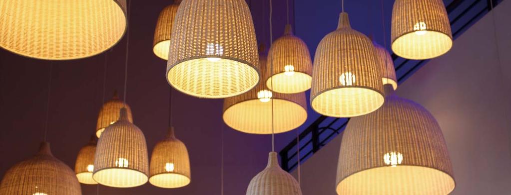 CorePro LED svíčka Matná CorePro LED svíčka je navržená jako moderní náhrada klasické žárovky tvaru svíčky ( miňonky ).