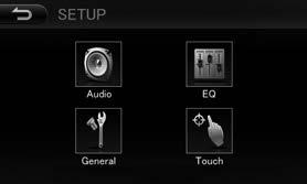 Startování 1 Otočte klíčem zapalování vašeho vozidla do polohy ACC. Přístroj se zapne. 2 Stiskněte tlačítko <MENU>. 3 Klepněte na [SETUP]. Device Name Slouží k zobrazení názvu zařízení.