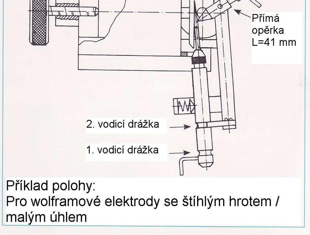 Během dalšího provozu lze výškovým přestavením opěrky zajistit, aby byl diamantový nános