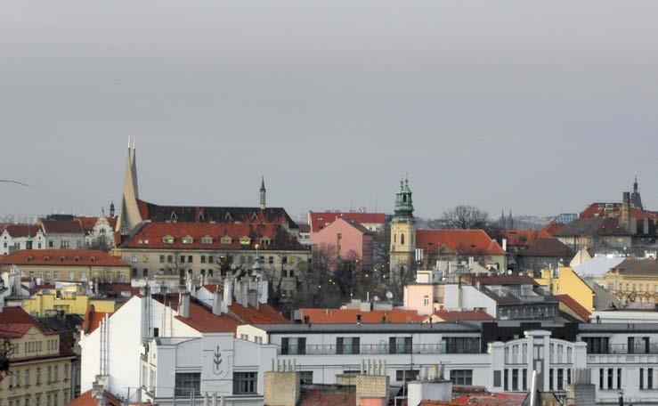Historie Současný pohled z podobného místa jako na předchozím obraze. Někdejší zahrady a sady Podskalí vystřídala nová zástavba. Kostel sv.