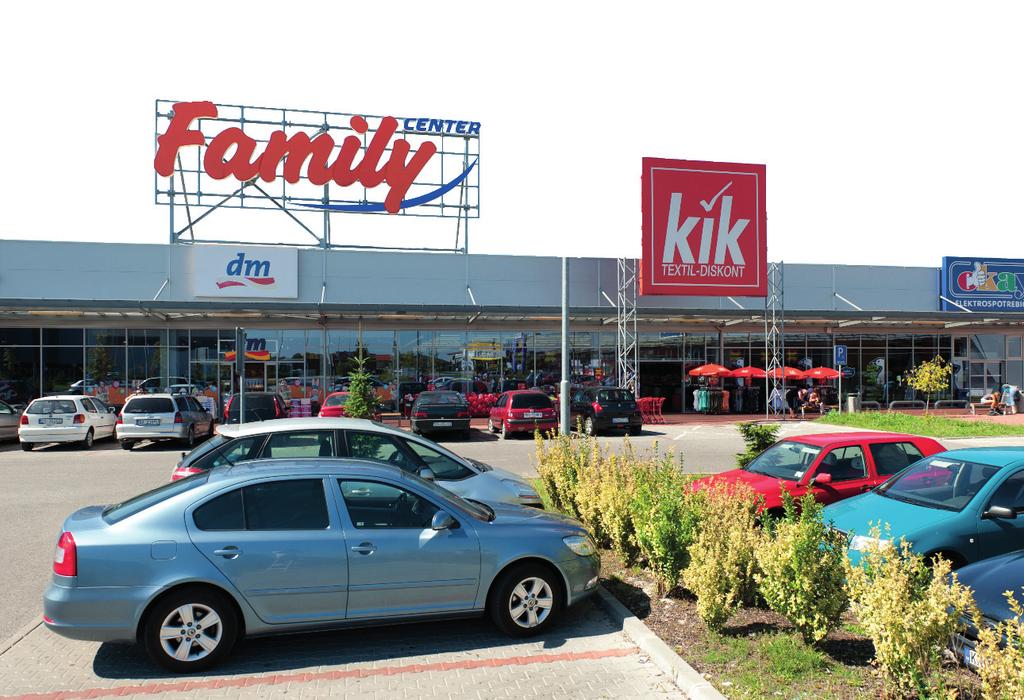 CPI Retail FAMILY CENTER DUNAJSKÁ STREDA Nákupní areál s devíti jednotkami v obchodní zóně města.
