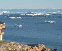 do výše 25 m a Tingvellir, kde byl v r. 930 vyhlášen první demokratický parlament na Islandu ina světě. Před návratem do Reykjavíku návštěva nejstaršího biskupství na Islandu ve Skálholtu.