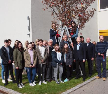 FOREIGN INTERNSHIPS IN ENGLAND, IRELAND AND GERMANY PAID FOR BY THE EUROPEAN GRANTS Partner cities: Cork and Dublin in Ireland, Portsmouth in England, Lichtenfels and