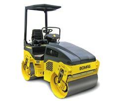 / 50 Hz 6 kg Otáčky motoru 16 000 min -1 1 4 hodiny 195 Kč 1 den 350 Kč 4 200 Kč Topidlo 1,65 3,3 kw / 14,5 A