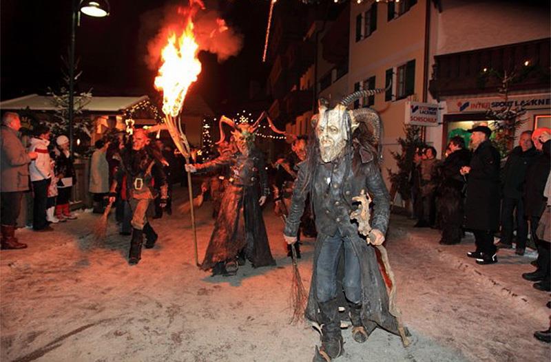 ADVENTNÍ SALZBURG A ČERTI V SCHLADMINGU 1.