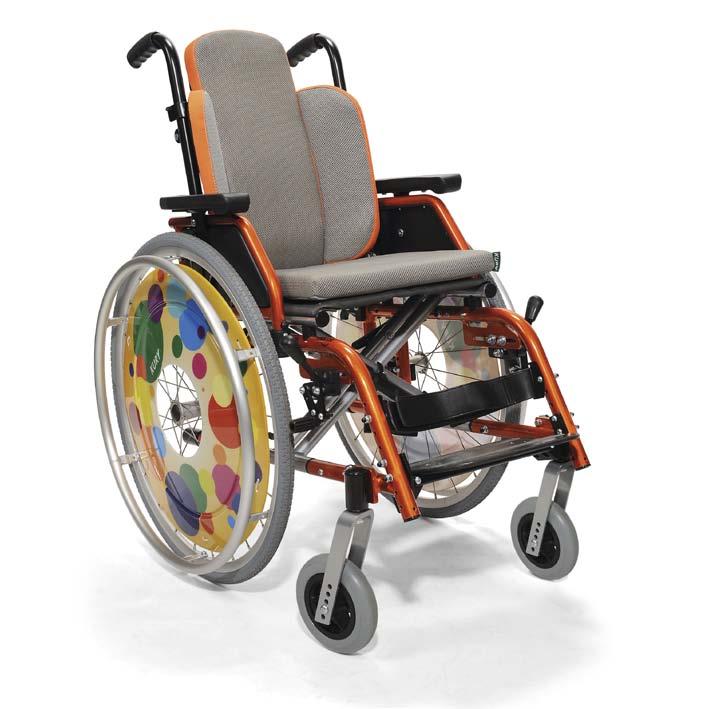 DĚTSKÉ SKLÁDACÍ VOZÍKY Nikol 1 Objednací číslo: 2201813 Dětský speciální lehký skládací invalidní vozík.