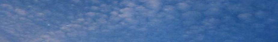 2. Cirrocumulus má podobu tenkých, menších nebo větších skupin nebo vrstev bílých oblaků bez vlastního stínu, složených z velmi malých částí v podobě