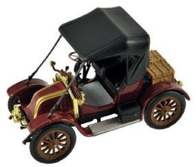 > 77 11 575 946 349 Kč Renault VivaGrandSport ACX2 1935. Měřítko 1:43. Materiál: pryskyřice. Provedení: standard. Barva: krémová. Renault R4 1961.