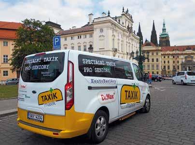 Pětka ZÁŘÍ /2017 SENIOŘI PEČOVATELSKÁ SLUŽBA Vždyť najít pomoc je tak jednoduché Co si představíte v dnešní uspěchané době, když se řekne volejte pečovatelskou službu?