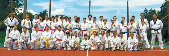 Pětka ZÁŘÍ /2017 SPORT TAEKWONDO WTF Centrem bojového sportu se stal Barrandov Vloni jsme vám představili Taekwondo WTF klub Praha, který má na Barrandově dvě školy s velkou členskou základnou.