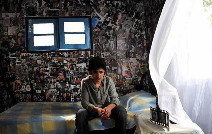 Mezinárodní soutěž hraných filmů pro mládež International Competition of Feature Films for Youth 2 Írán / Iran, 2011, 85 Filmový sen Cinema Dream Režie/Directed by: Hamid Shah Hatami, Ali Shah Hatami