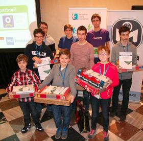 Ostatní vybrané projekty v roce 2016 Ostatní vybrané projekty v roce 2016 Logická olympiáda pořádaná Mensou ČR Nadace THE KELLNER FAMILY FOUNDATION byla v roce 2016 společně se školou OPEN GATE již