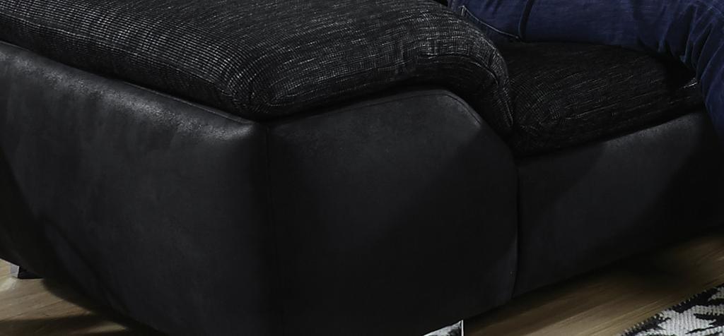 nohy. Na výběr máte ze dvou výšek sedu