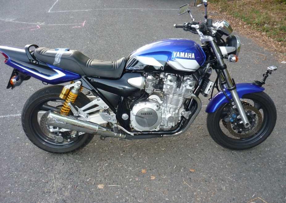 Obr. č. 3.5 Naked bike Yamaha XJR 13