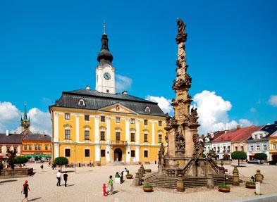 Centrum Bohuslava Martinů Zkuste si vzít do ruky meč, vystřelit z pušky