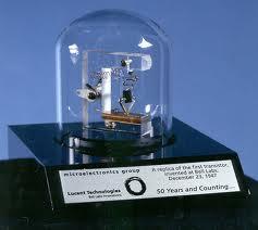 rafinace (6 až 10krát) se získá germanium, které dosahuje extrémní čistoty 12N (na jeden atom nečistoty 10 12 atomů Ge), což představuje jeden z nejčistších průmyslově vyráběných materiálů.