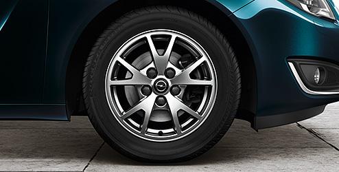 Náš sortiment kol zahrnuje originální přílsušenství Opel, spolu s pečlivě vybranými výrobky našich předních partnerských dodavatelů.