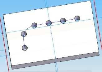 Následně se definují parametry pole, buď rozteč a počet prvků, nebo velikost pole a rozteč.